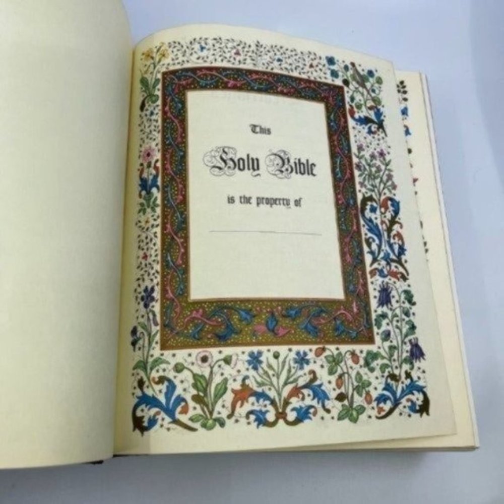 Vintage Michelangelo Edition King James Version Holy Bible 1965 Book - Picture 6 of 13